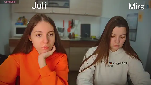 fcjuicy pussy online show from 14, 2, 2025