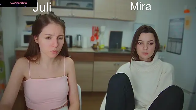 fcjuicy pussy online show from 4, 3, 2025