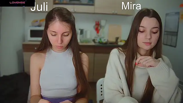 fcjuicy pussy online show from 5, 3, 2025