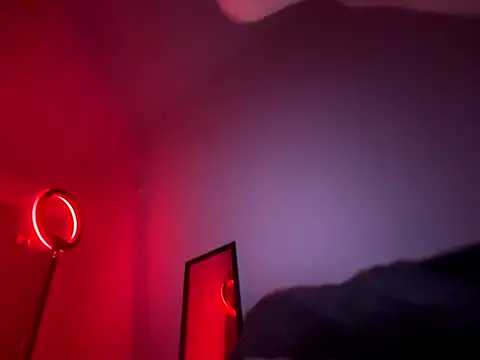 Snapshot of PointingPetrol chatting on 15, 11, 2025 PointingPetrol online show from 15, 11, 2025