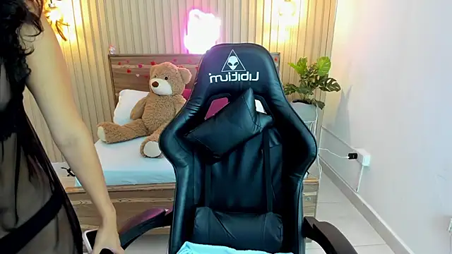 melody flowers online show from 20, 2, 2025