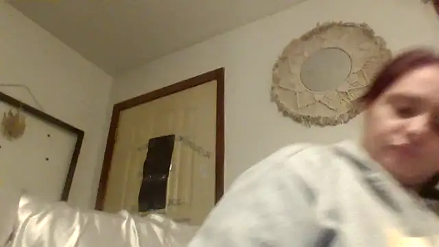 lilbishmiss online show from 10, 11, 2025