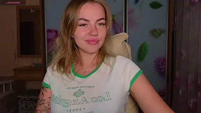 EmilyRobbie online show from 26, 10, 2025