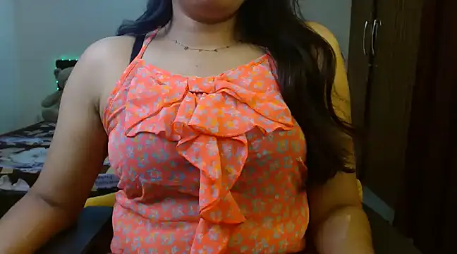 Snapshot of Priya_Joshi chatting on 6, 3, 2025 Priya Joshi online show from 6, 3, 2025