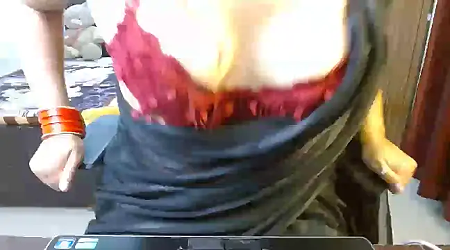 Snapshot of Priya_Joshi chatting on 21, 3, 2025 Priya Joshi online show from 21, 3, 2025
