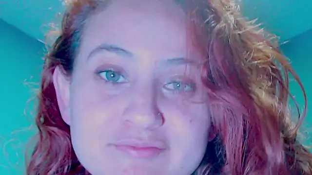 Snapshot of zoe_jones3 chatting on 28, 12, 2024 zoe jones3 online show from 28, 12, 2024