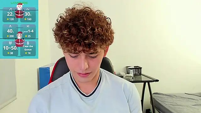 Snapshot of dani_2226 chatting on 15, 12, 2024 dani 2226 online show from 15, 12, 2024