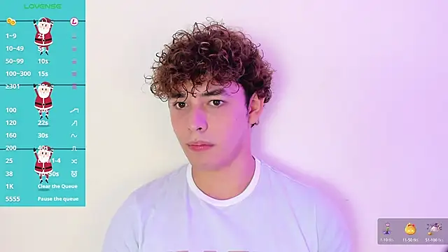 Snapshot of dani_2226 chatting on 31, 12, 2024 dani 2226 online show from 31, 12, 2024