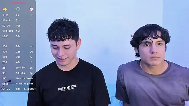 Snapshot of dani_2226 chatting on 24, 9, 2025 dani 2226 online show from 24, 9, 2025