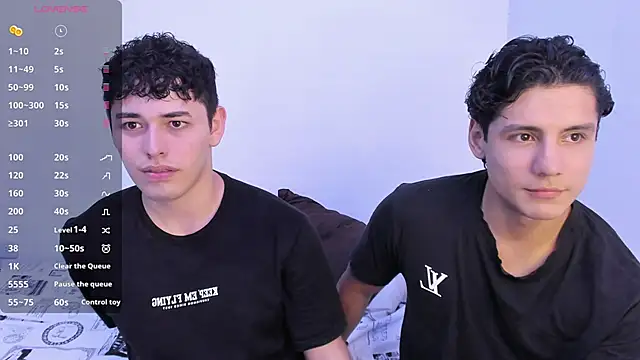 Snapshot of dani_2226 chatting on 29, 9, 2025 dani 2226 online show from 29, 9, 2025