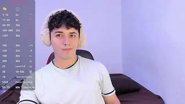 Snapshot of dani_2226 chatting on 23, 10, 2025 dani 2226 online show from 23, 10, 2025