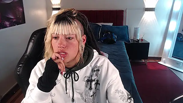 Snapshot of _sharlotte777 chatting on 12, 2, 2025 sharlotte777 online show from 12, 2, 2025