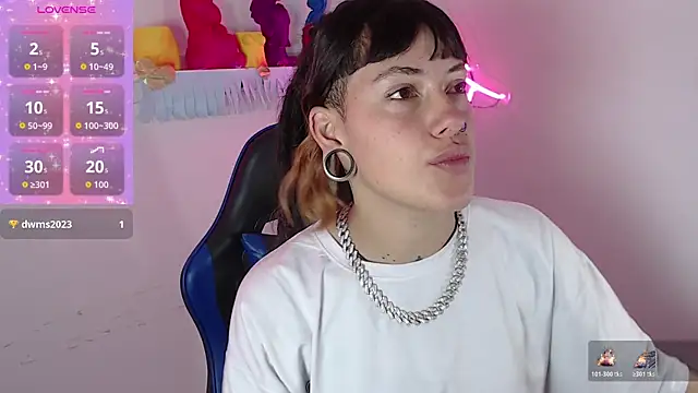 Snapshot of _sharlotte777 chatting on 1, 12, 2025 sharlotte777 online show from 1, 12, 2025