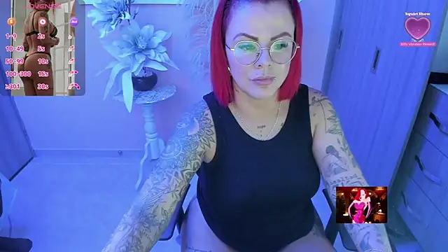Snapshot of KAROL_MILF chatting on 5, 5, 2026 KAROL MILF online show from 5, 5, 2026