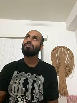 Snapshot of islandvybee55 chatting on 2, 12, 2024 islandvybee55 online show from 2, 12, 2024