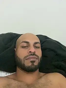 Snapshot of islandvybee55 chatting on 22, 12, 2024 islandvybee55 online show from 22, 12, 2024