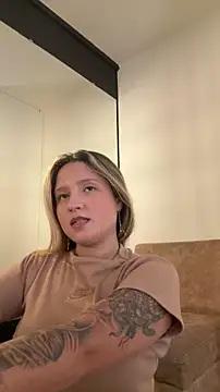 MiaPetit  online show from 20, 12, 2025