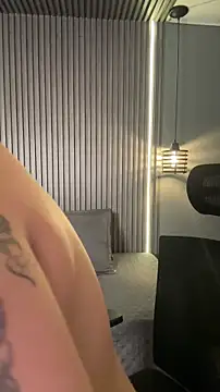 MiaPetit  online show from 12, 1, 2026