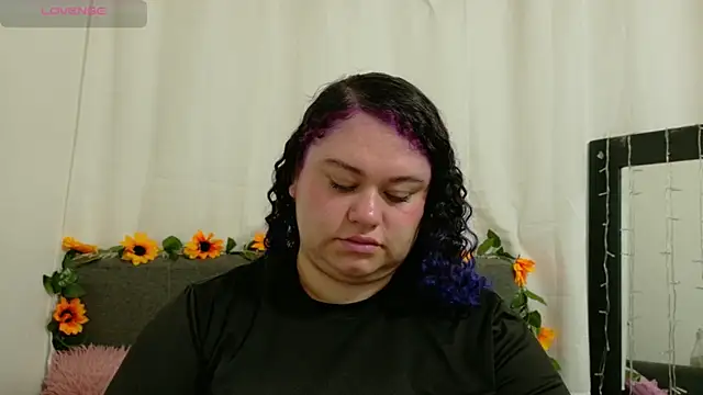 lunitaa0 online show from 24, 2, 2026