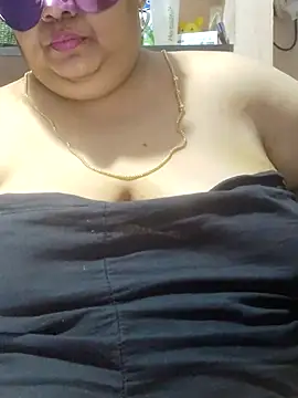 tamilthanushri online show from 4, 4, 2026