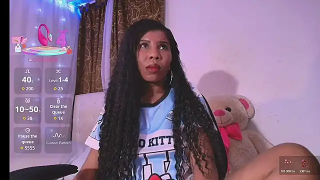 Snapshot of ivonjoness chatting on 17, 6, 2026 ivonjoness online show from 17, 6, 2026