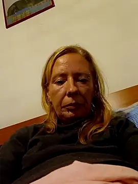 Ladykiss833 online show from 18, 9, 2025