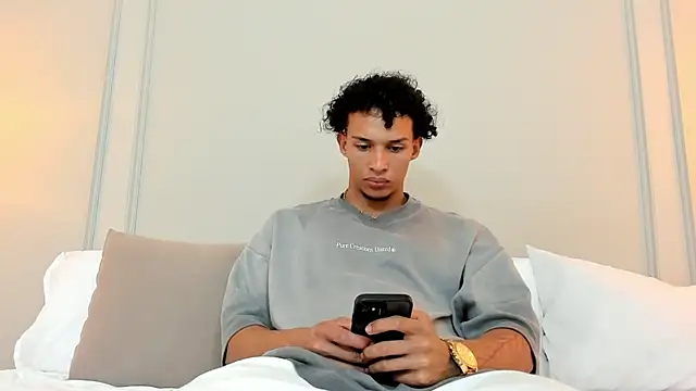 Snapshot of Dominick_star chatting on 27, 12, 2024 Dominick star online show from 27, 12, 2024