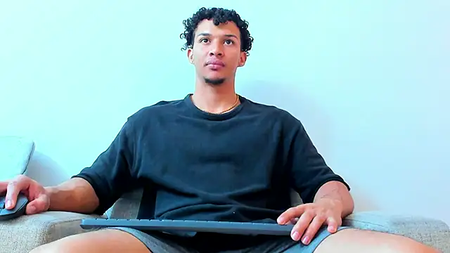 Snapshot of Dominick_star chatting on 19, 1, 2025 Dominick star online show from 19, 1, 2025