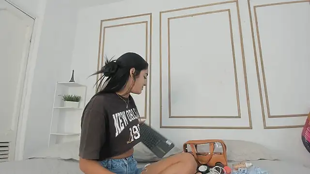 natalia aguirre1 online show from 23, 2, 2025