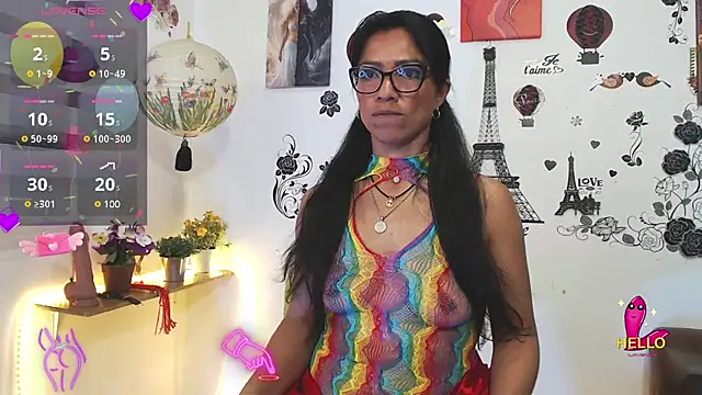 FernandaEloisa online show from 28, 2, 2025