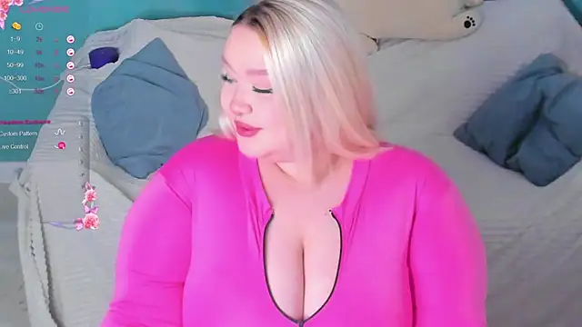 Snapshot of LilyBelll chatting on 31, 1, 2025 LilyBelll online show from 31, 1, 2025