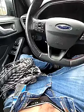 Titanhoott online show from 20, 1, 2025