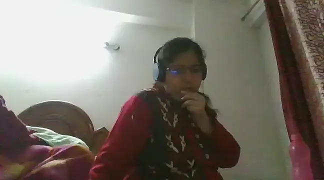 Snapshot of cutiecatty21 chatting on 16, 12, 2024 cutiecatty21 online show from 16, 12, 2024