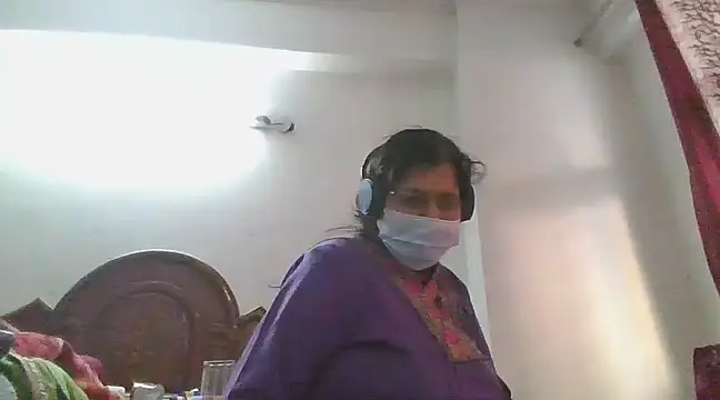 Snapshot of cutiecatty21 chatting on 14, 2, 2025 cutiecatty21 online show from 14, 2, 2025