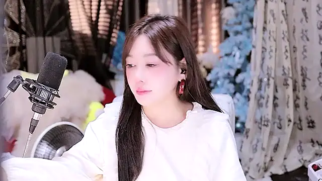 Missy Nana21 online show from 21, 3, 2025