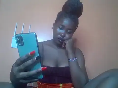 Moonfades online show from 31, 1, 2025