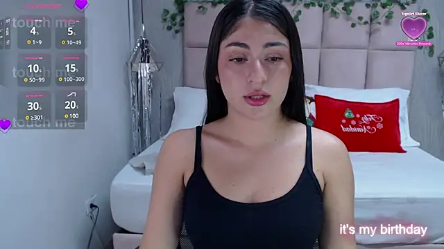 Alaya cute online show from 10, 12, 2024