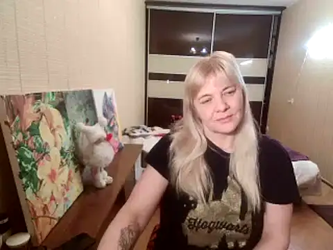 Lia Laguna77 online show from 22, 2, 2025