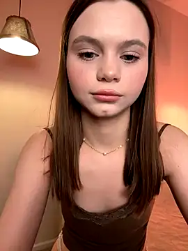 its me lissa  online show from 14, 10, 2025