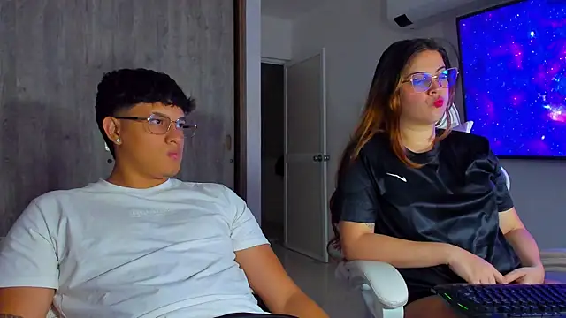 kittyandrick online show from 10, 4, 2026