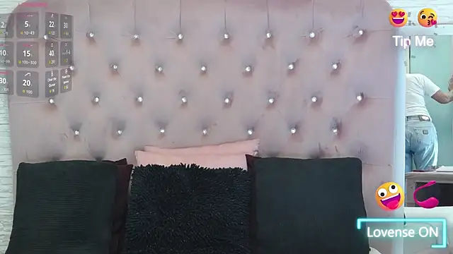 KikiSweet08 online show from 26, 9, 2025