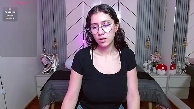 Snapshot of Lita_Rogers chatting on 12, 11, 2025 Lita Rogers online show from 12, 11, 2025