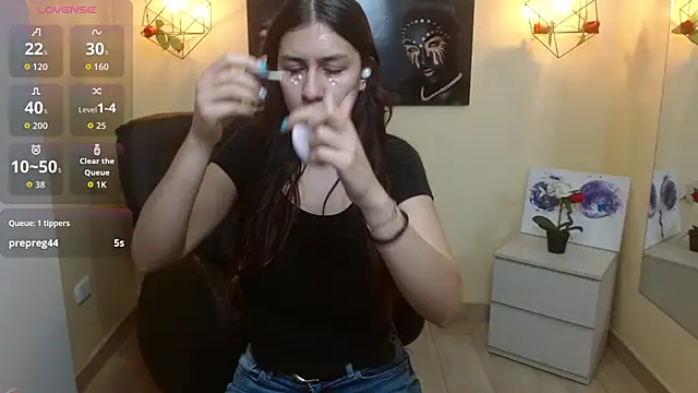 Snapshot of Lita_Rogers chatting on 13, 11, 2025 Lita Rogers online show from 13, 11, 2025