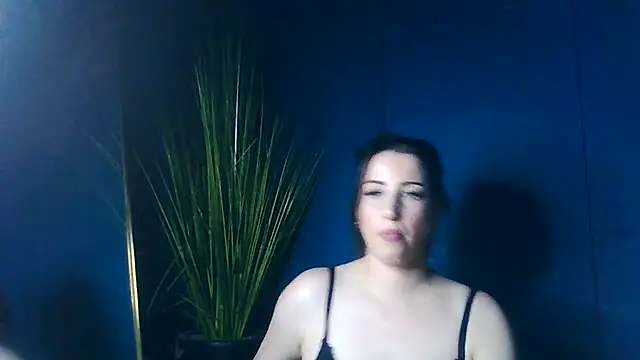 LuLuLover89 online show from 19, 1, 2025