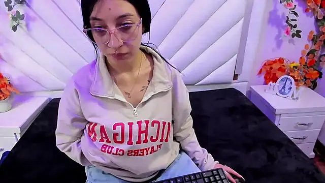 Katty Queen online show from 27, 9, 2025