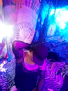 Boo-boo kittyfux online show from 11, 12, 2024