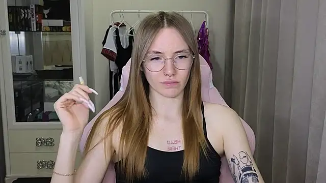 Snapshot of littlevildevil chatting on 26, 1, 2025 littlevildevil online show from 26, 1, 2025