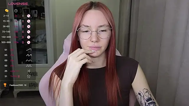 littlevildevil online show from 31, 10, 2025