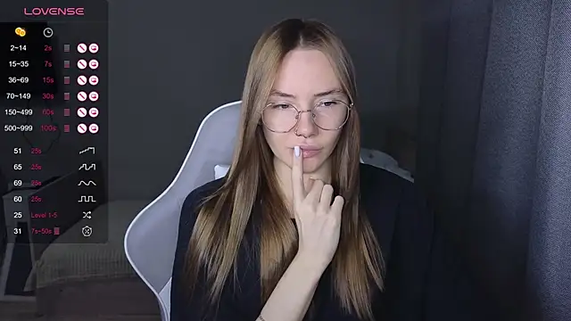 littlevildevil online show from 17, 12, 2025