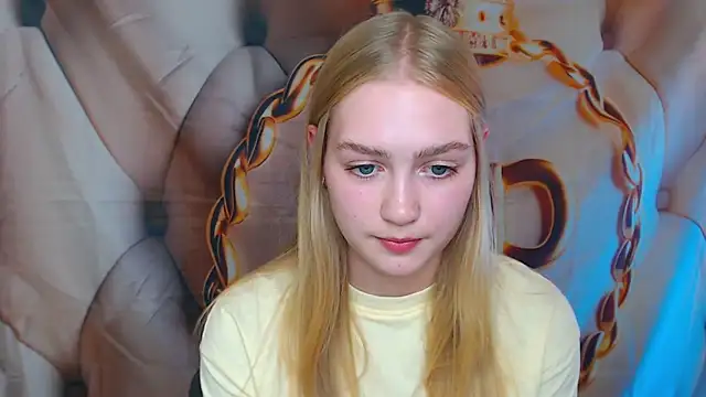 MademoiselleCl online show from 11, 9, 2025